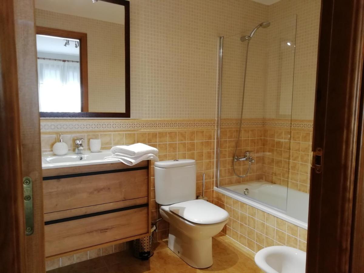 شقة Apartamento Familiar Con Vistas Y Garage La Portiecha Sallent de Gállego المظهر الخارجي الصورة